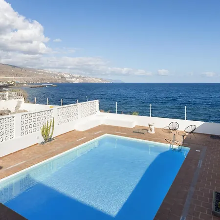 Tatil Evi Home2book Stunning Sea Views House, Private Pool