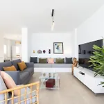 Home2book Stunning Sea Views House, Private Pool Casa de Férias *