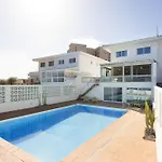 Home2book Stunning Sea Views House, Private Pool Casa de Férias *