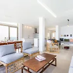 Casa de Férias Home2book Stunning Sea Views House, Private Pool Candelaria