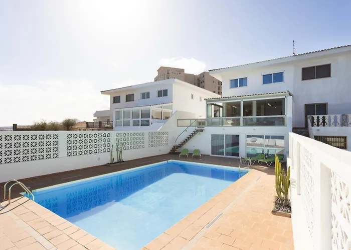 Home2book Stunning Sea Views House, Private Pool Дом отдыха *