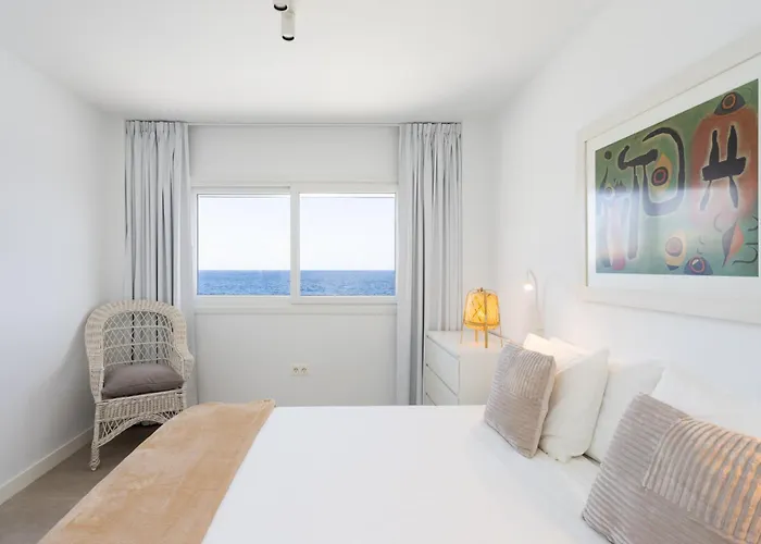 Дом отдыха Home2book Stunning Sea Views House, Private Pool