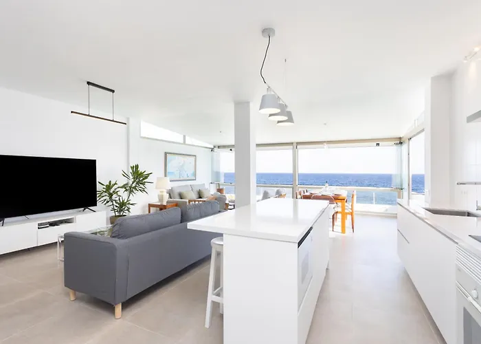 Home2book Stunning Sea Views House, Private Pool