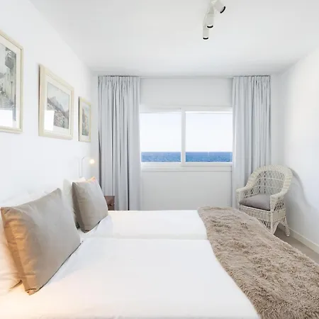 Home2book Stunning Sea Views House, Private Pool