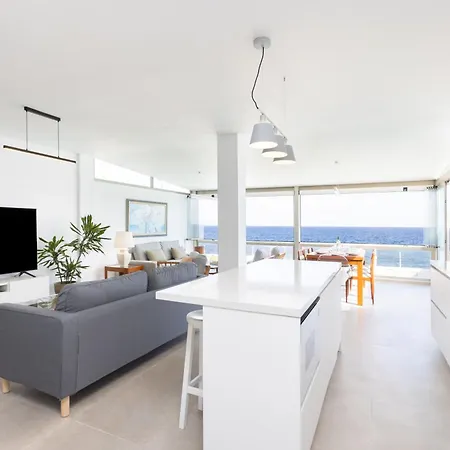 Home2book Stunning Sea Views House, Private Pool